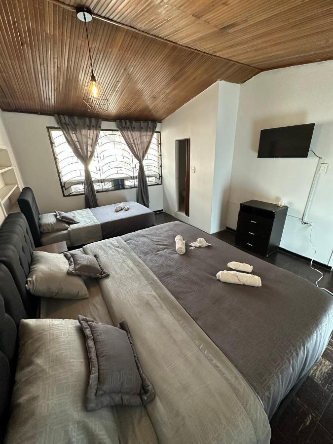 H&L Boutique Hotel โบโกตา ภายนอก รูปภาพ
