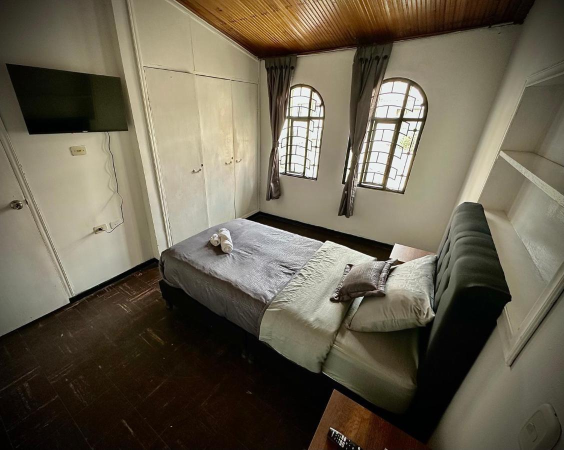 H&L Boutique Hotel โบโกตา ภายนอก รูปภาพ